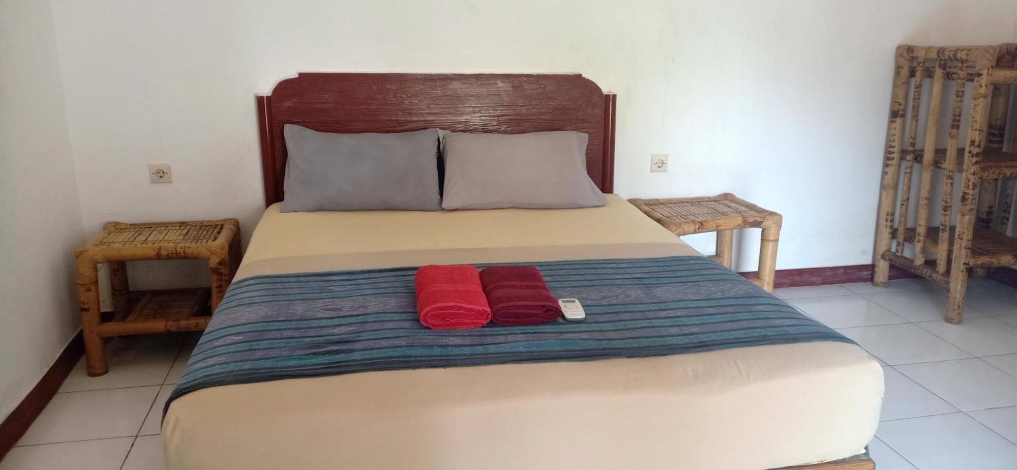 Dewi Garden Guesthouse Kuta  Kültér fotó