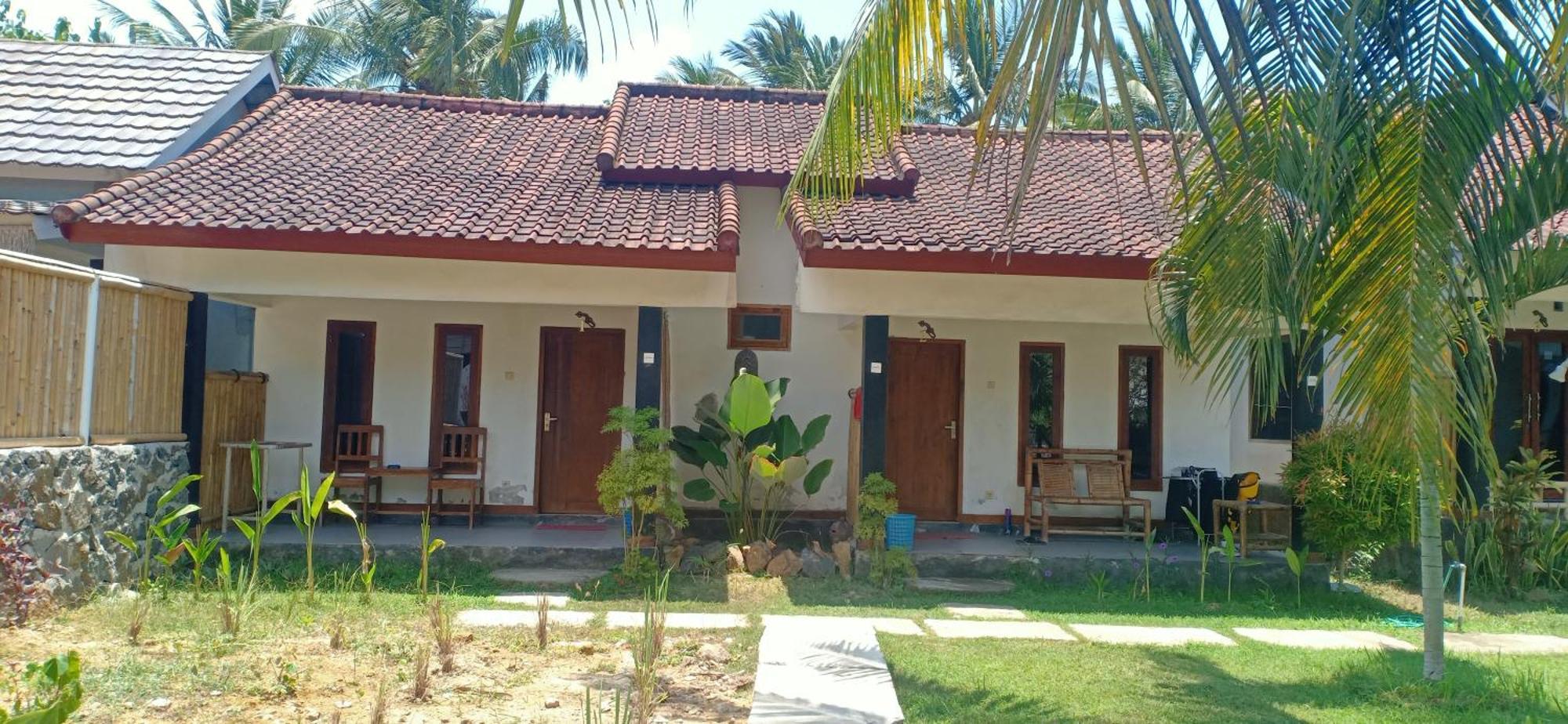 Dewi Garden Guesthouse Kuta  Kültér fotó