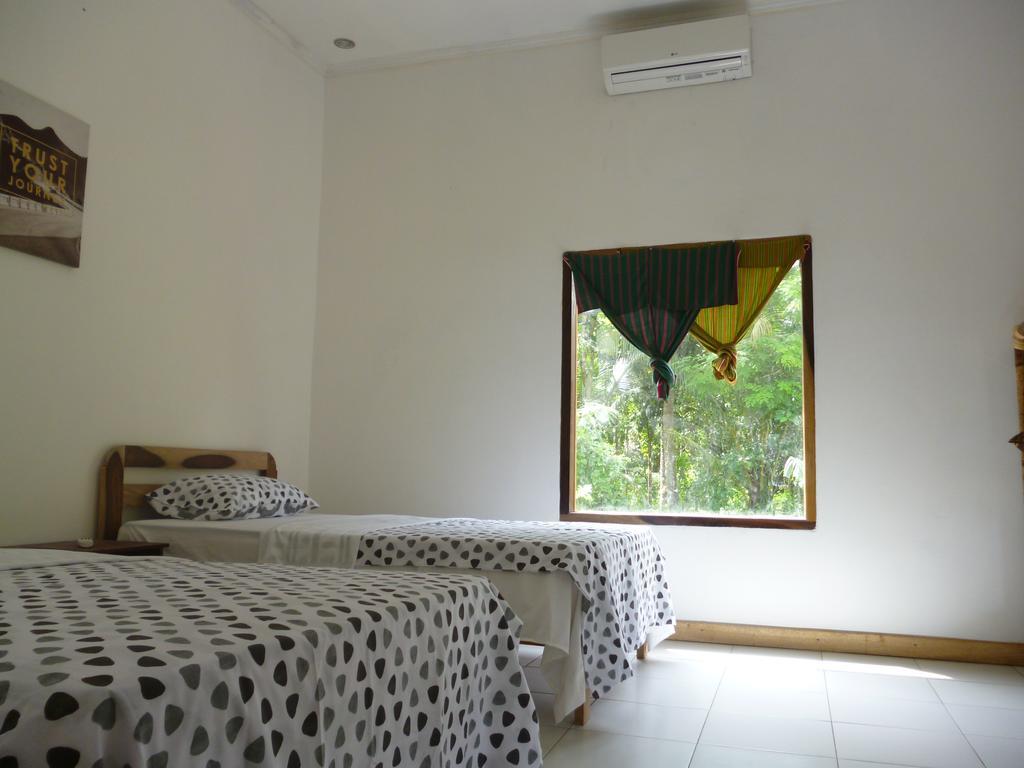 Dewi Garden Guesthouse Kuta  Kültér fotó