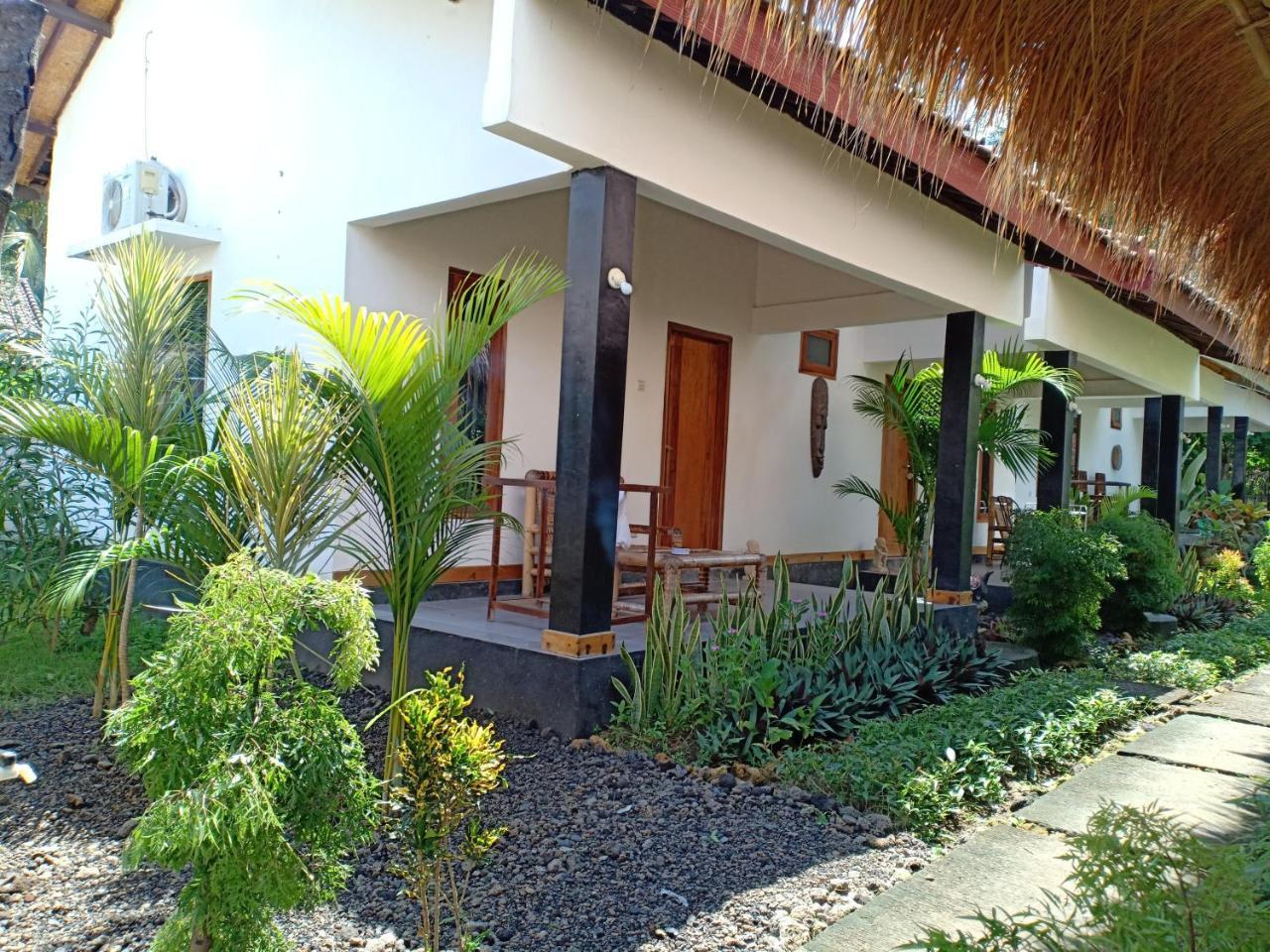 Dewi Garden Guesthouse Kuta  Kültér fotó